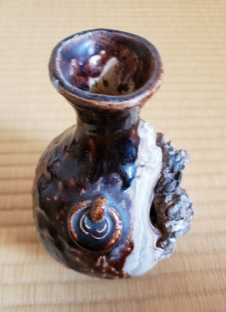 no199 厳島神社 宮島焼の 山居囲碁超細密彫刻 徳利 - メルカリ