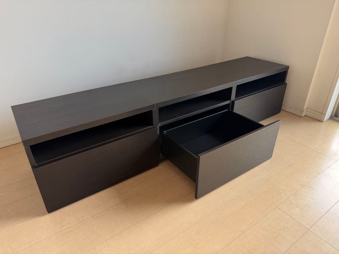 IKEA テレビ台　B