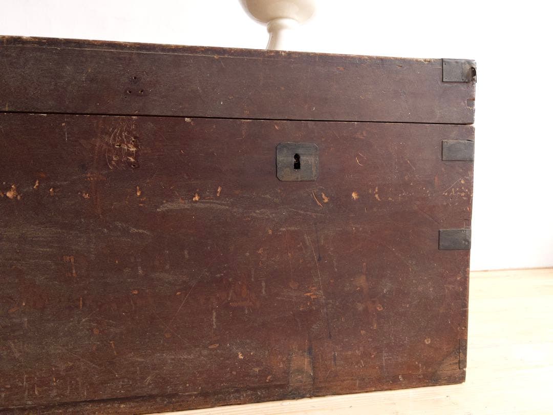 大きめ木箱　真鍮　収納箱　幅約98㎝ ディスプレイ　古道具　古家具　アンティーク