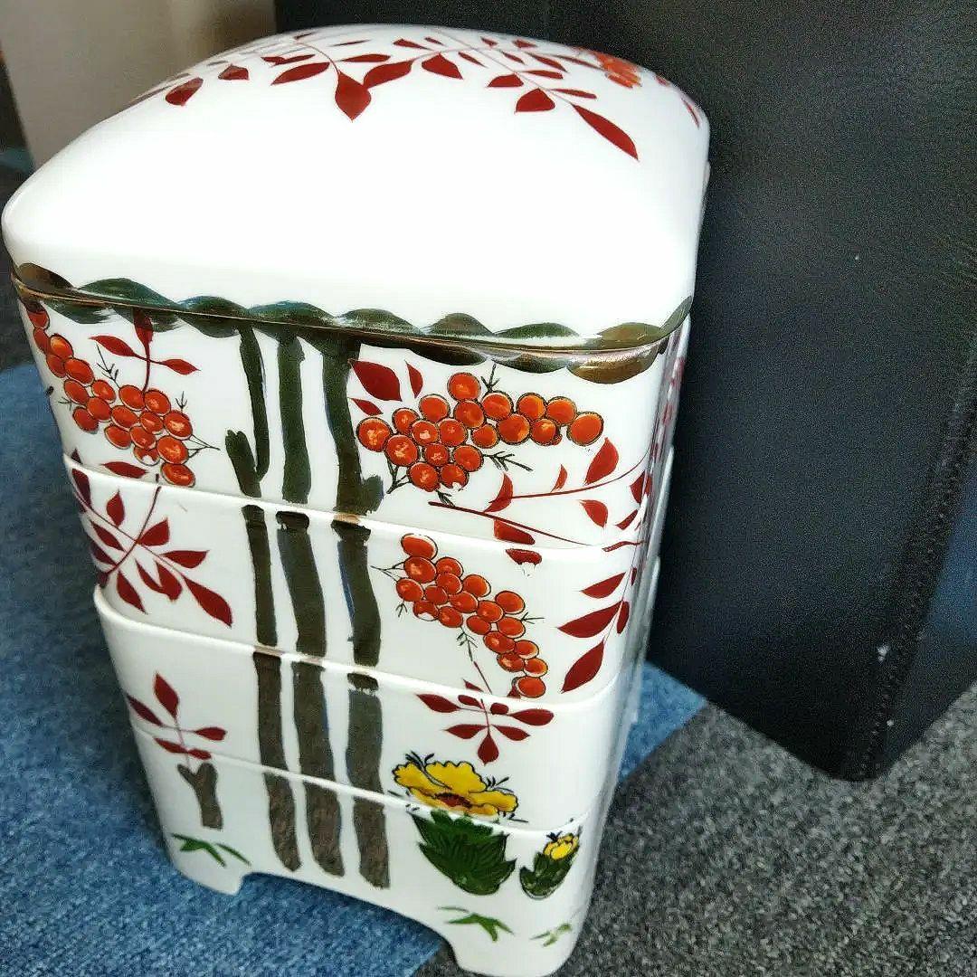 【ほぼ未使用】重箱4段　陶器　お正月用品　レトロ　骨董品