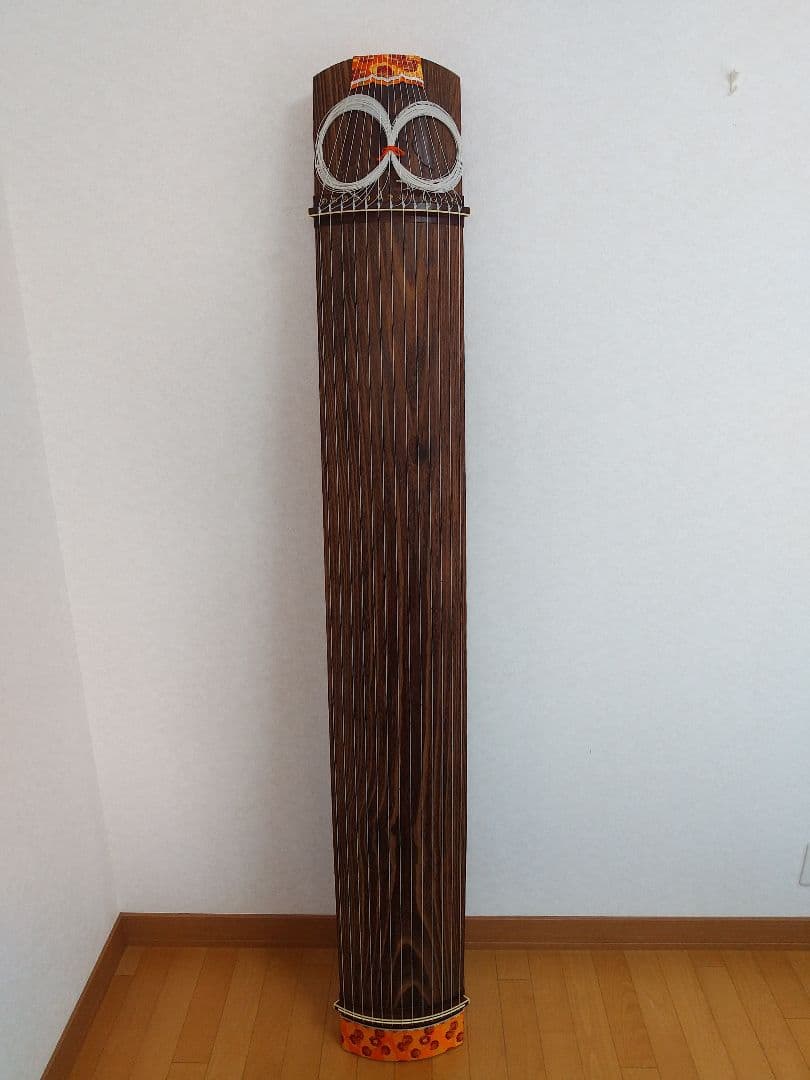 user_086757c9様専用】金蒔絵入り 高級 和琴 お琴 13弦琴 お筝 - メルカリ