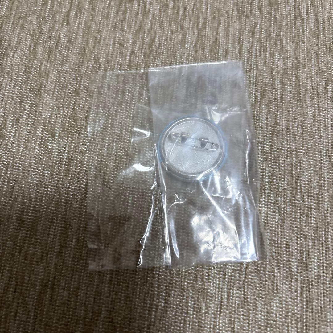 多聞くん今どっち 漫福ガチャ 特典 坂口桜利 ミニ缶バッジ 1点 - メルカリ