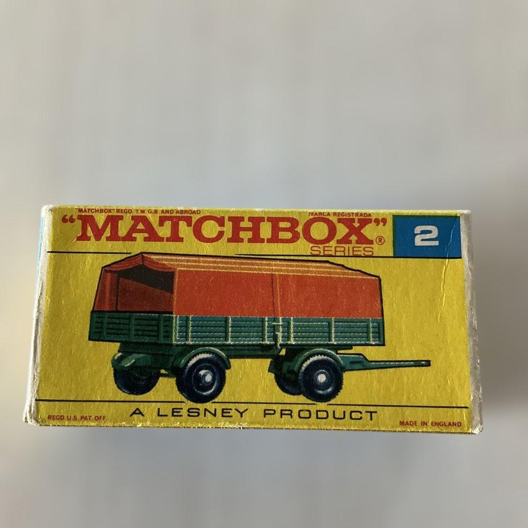 ミニカー　マッチボックス　2 メルセデス　トレーラー