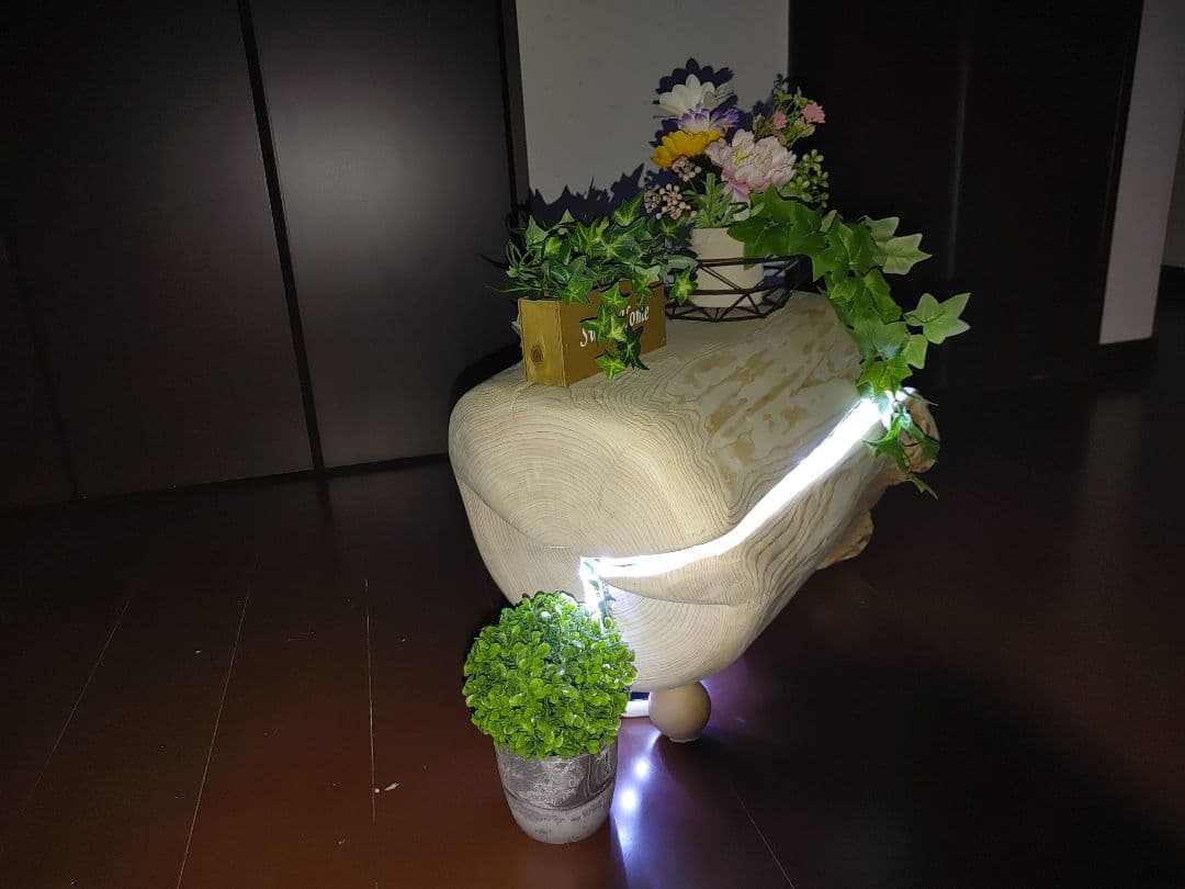 ①大型 ひのき 切り株 ベンチ 間接照明 LEDライト付き フラワースタンド