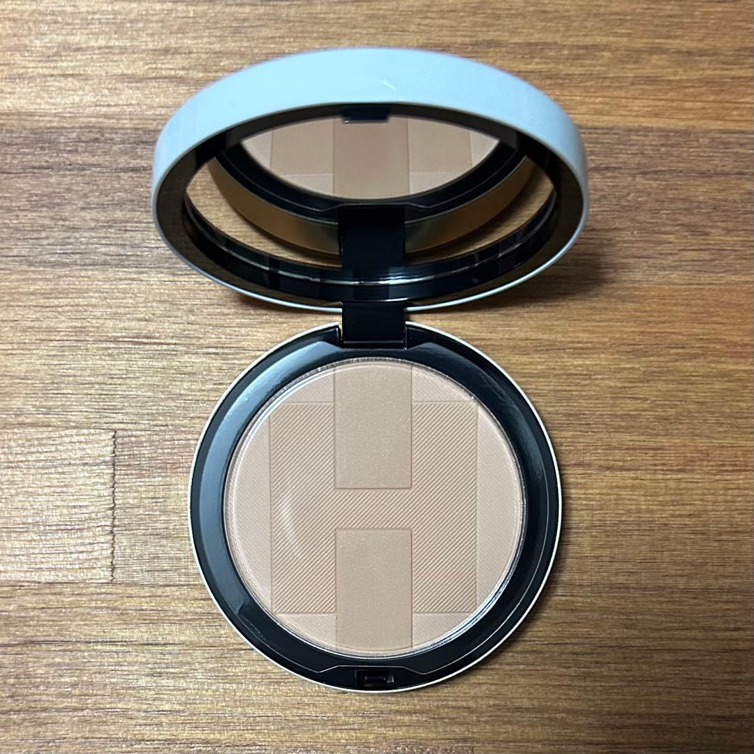 新品 エルメス フェイスパウダー Hトリオ ボン ミン 01 トットリ