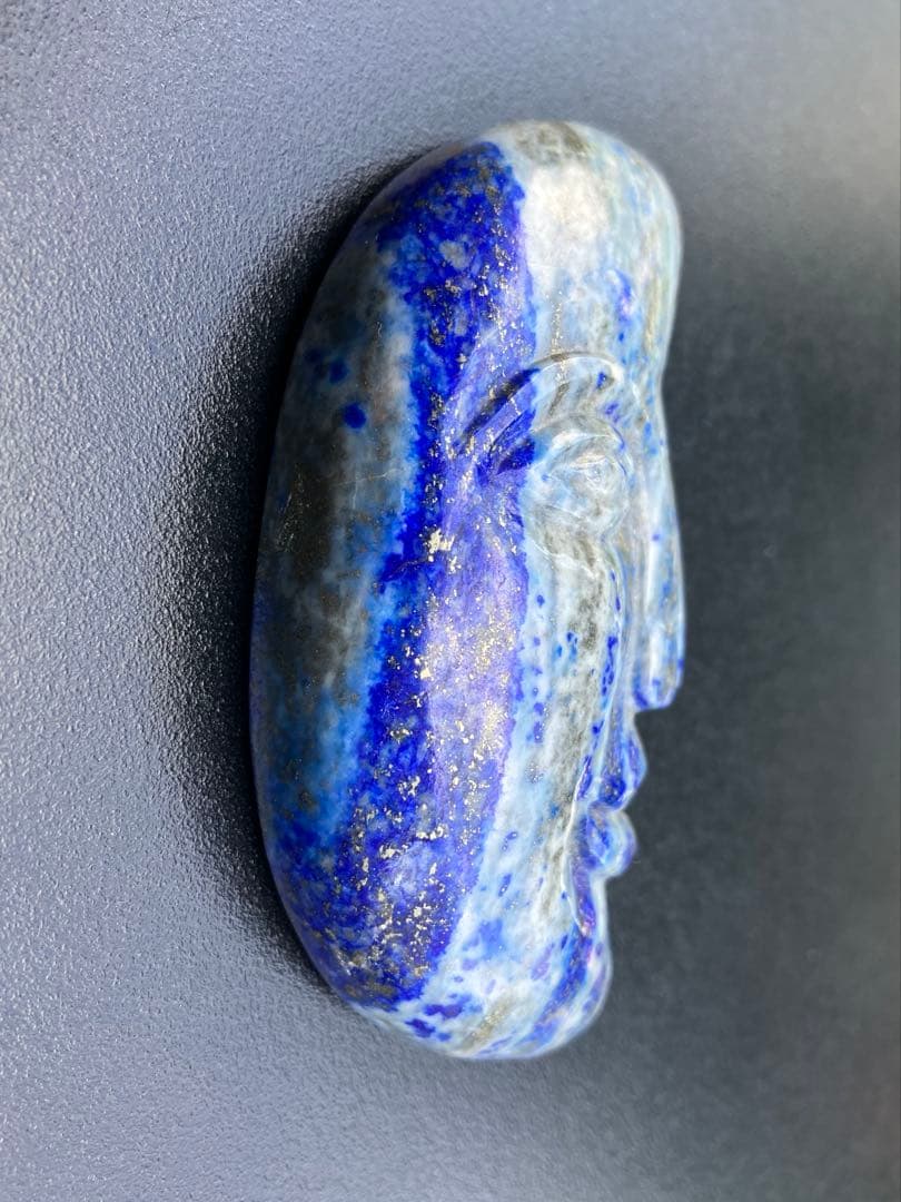 ラピスラズリ　三日月　モチーフ