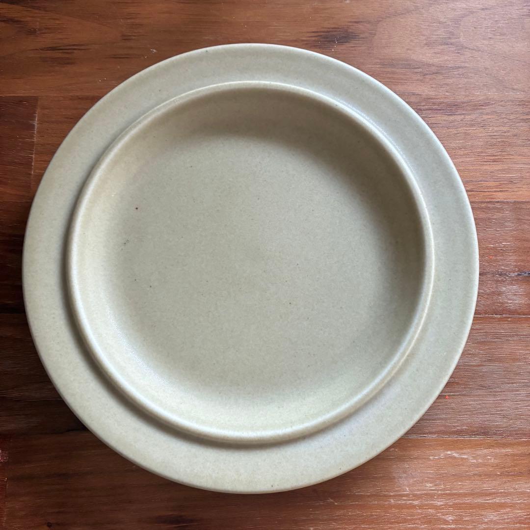 Arabia　Sモデル　プレート　20cm　特別色　ベージュ　パン皿　ケーキ皿