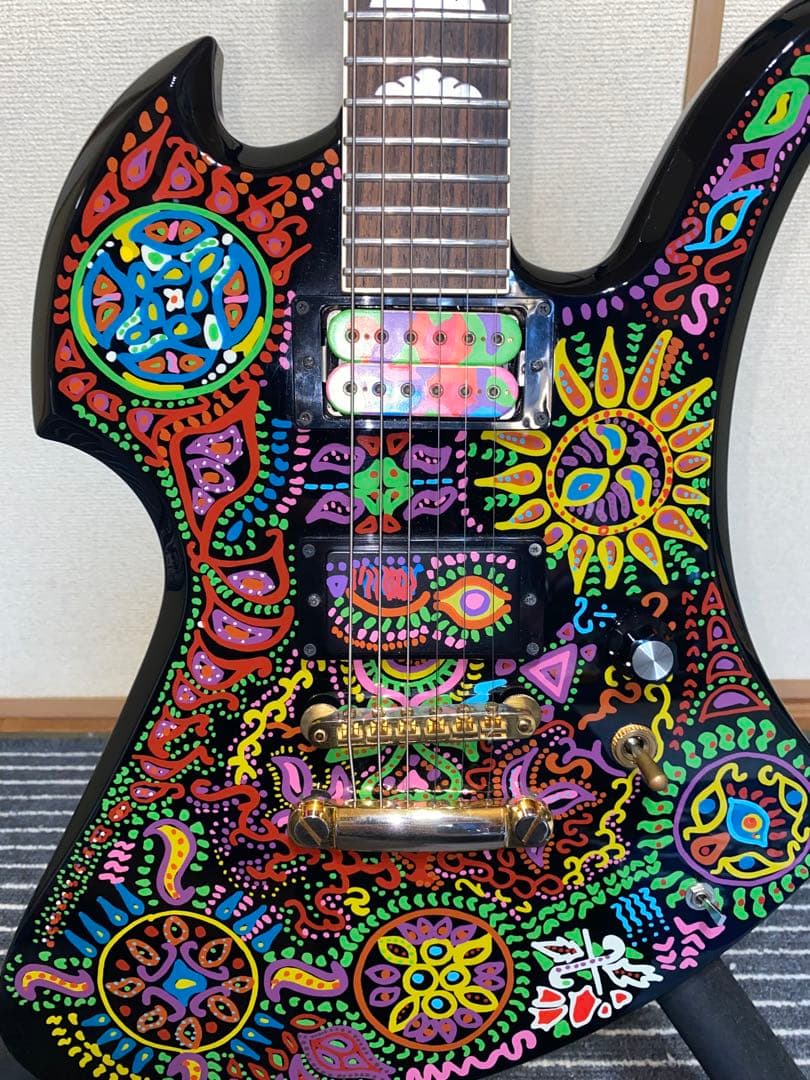 hideギターサイケモデル ワンタッチスタンド、新品弦、オーナー