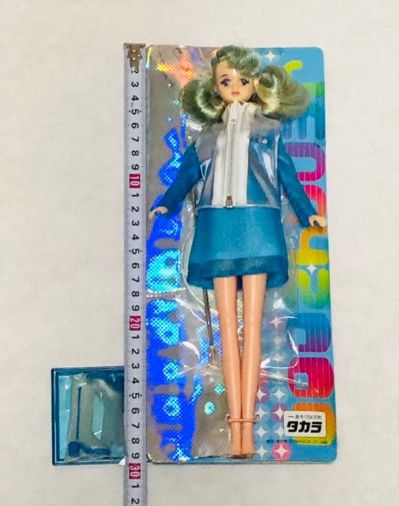 タカラ社 激レア 2000年人形ジェニー - メルカリ