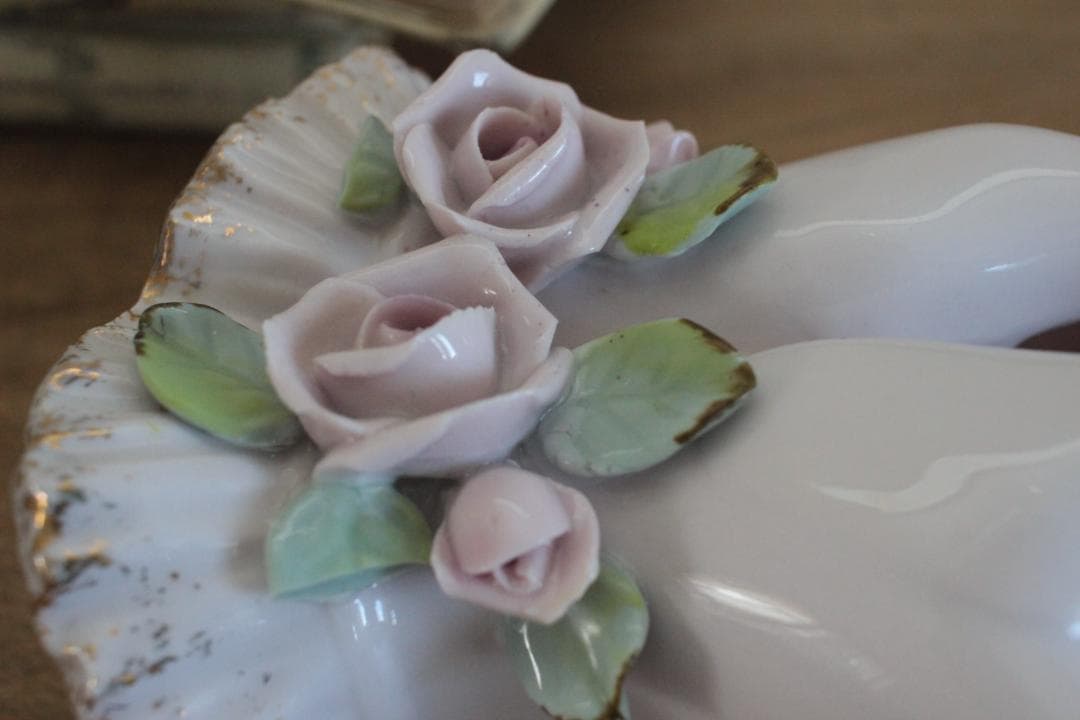 D】バラ・レフトンのハンドモチーフ/Lefton Porcelain