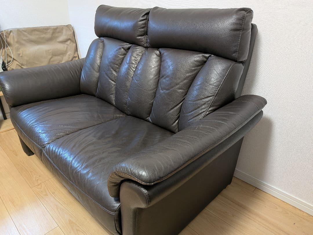 2人掛けソファ　レザー