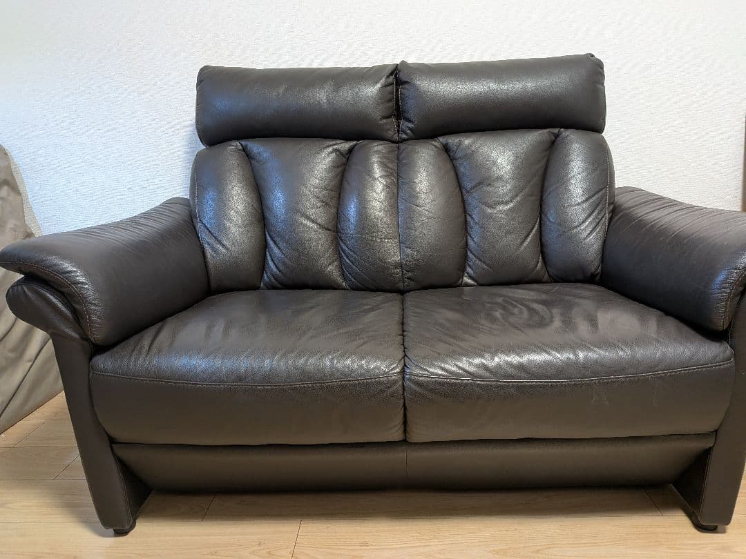 2人掛けソファ　レザー