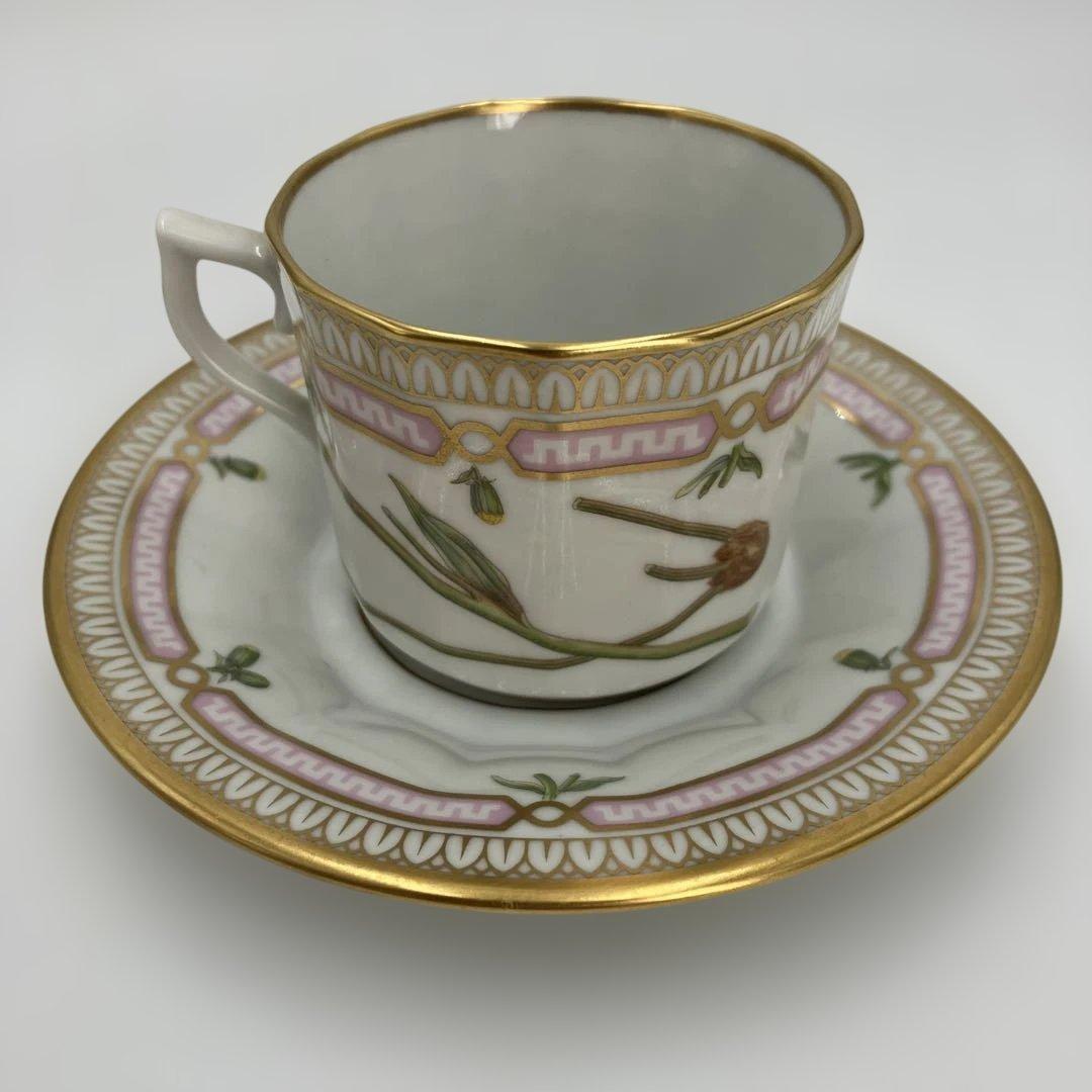 【希少】 ロイヤルコペンハーゲン　 キリン10周年記念 『フローラヤポニカ』