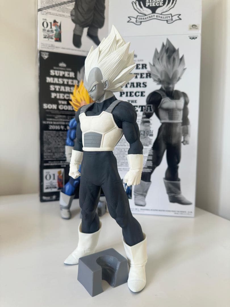 ドラゴンボール 一番くじ SMSP ベジータ C賞 モノクロカラー 03 - メルカリ