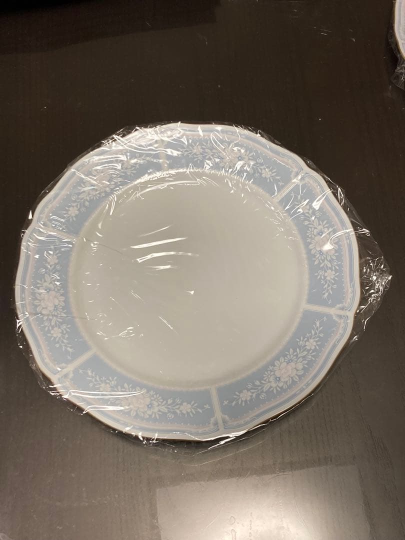 未使用 ノリタケ　23枚セット　レースウッドゴールド