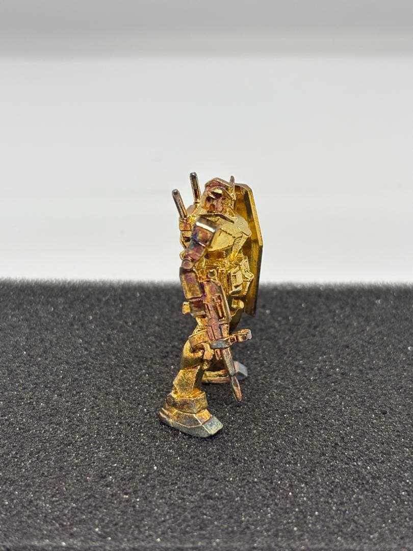 レア】 純金ガンダム セブン 非売品 - メルカリ