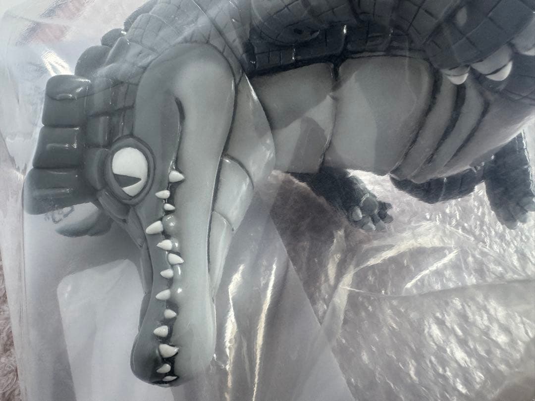 デザフェス　book studio ワニ　ソフビ