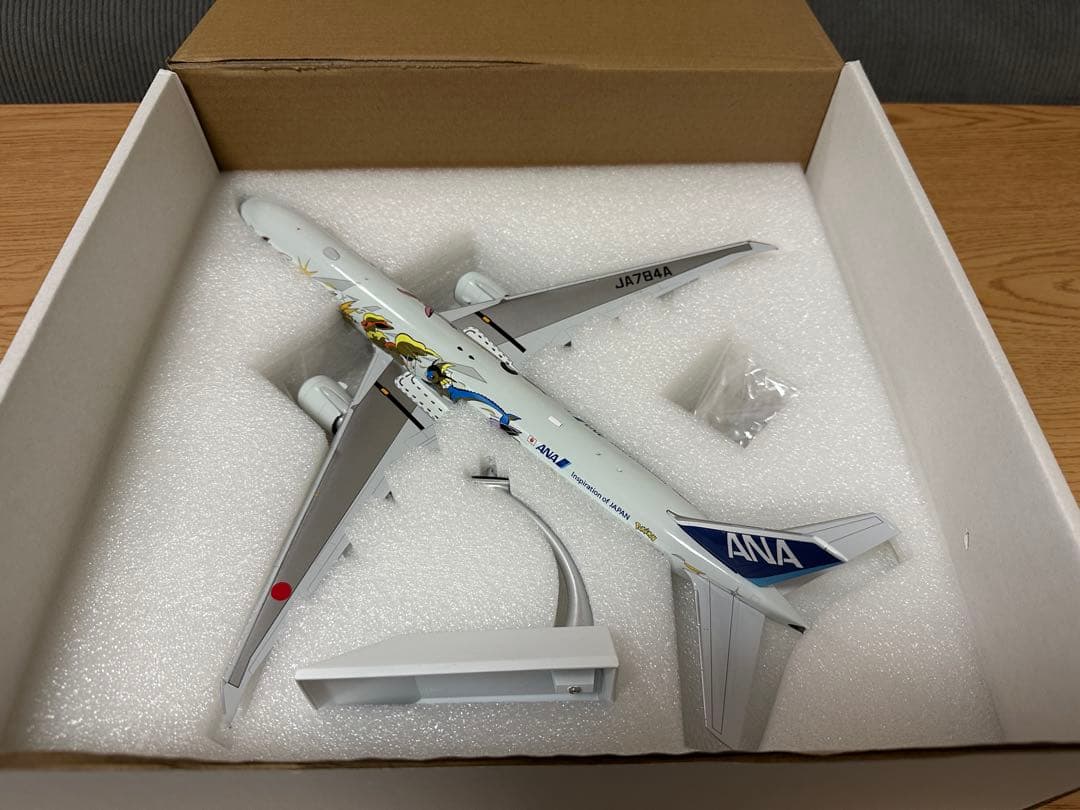 ANA B777-300ER 1/200 JA784A Eevee Jet - メルカリ