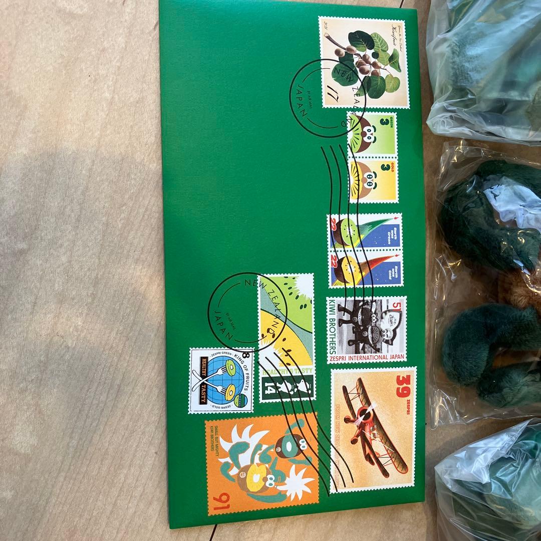 Zespri キウイブラザーズ大当レッド1つ In Redエコバッグ付録2つ