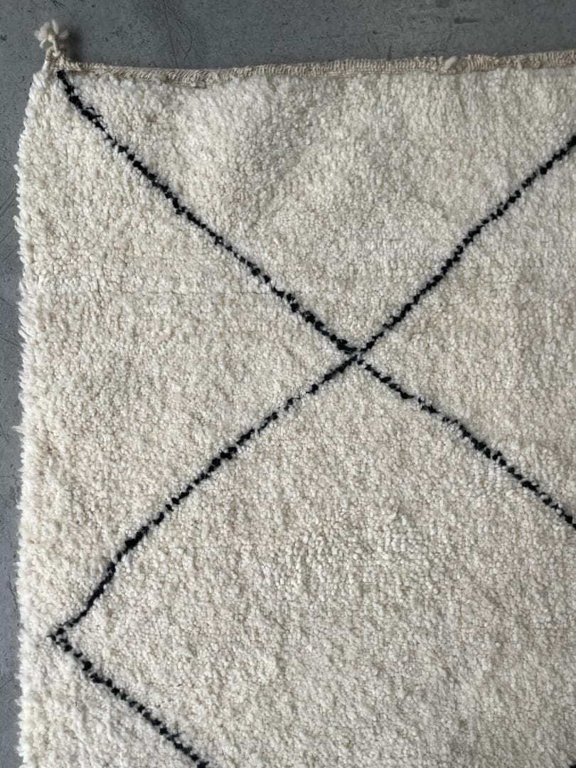 Vintage Rug】184cm ×153cm ベニワレン ベルベル人 - メルカリ