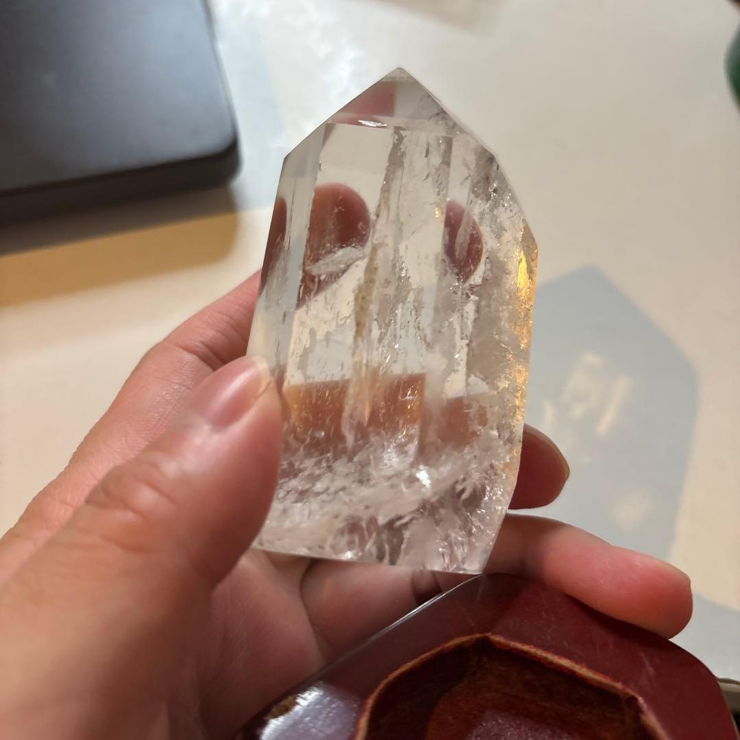 綺麗な水晶！すんごいパワー！ズーンとくる！