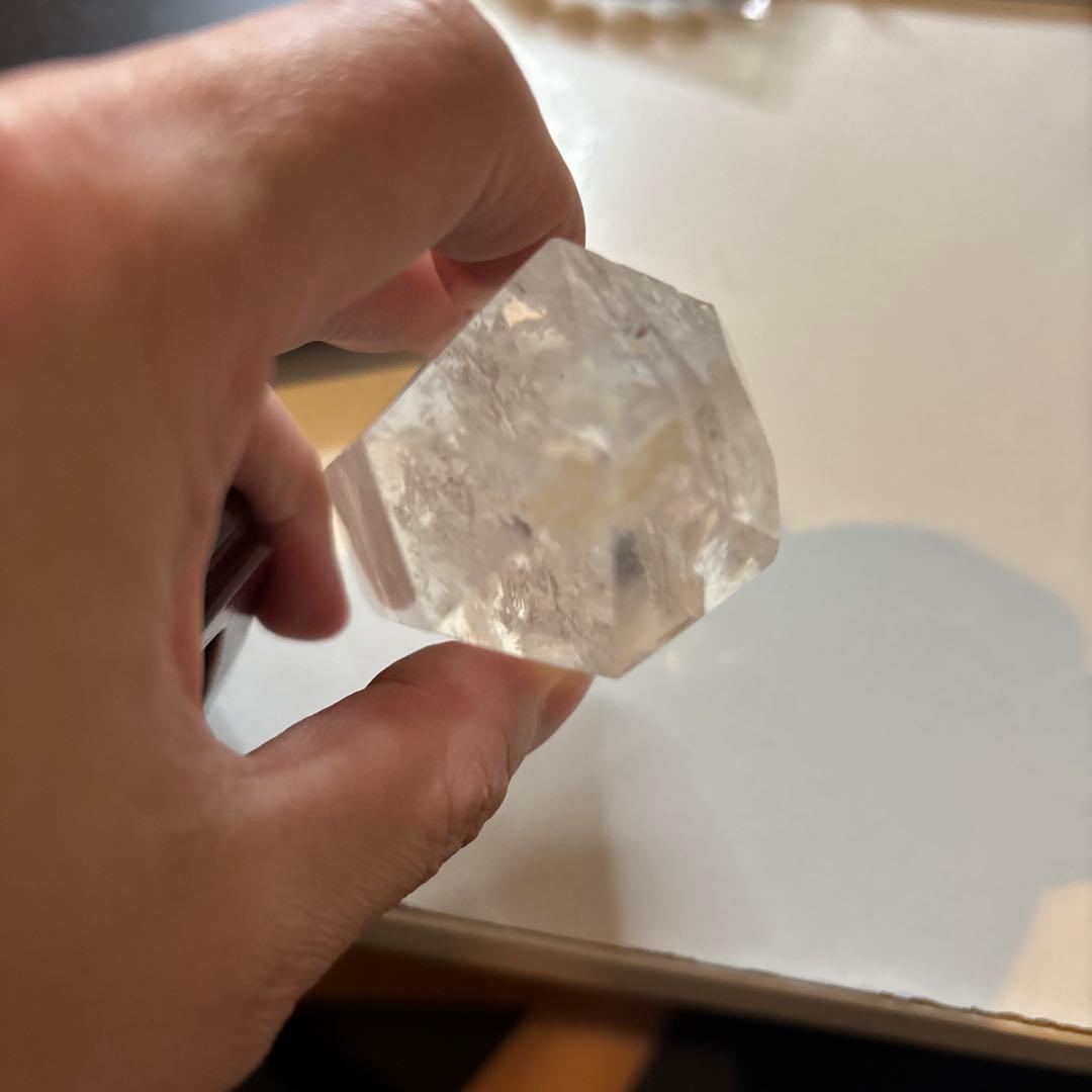 綺麗な水晶！すんごいパワー！ズーンとくる！