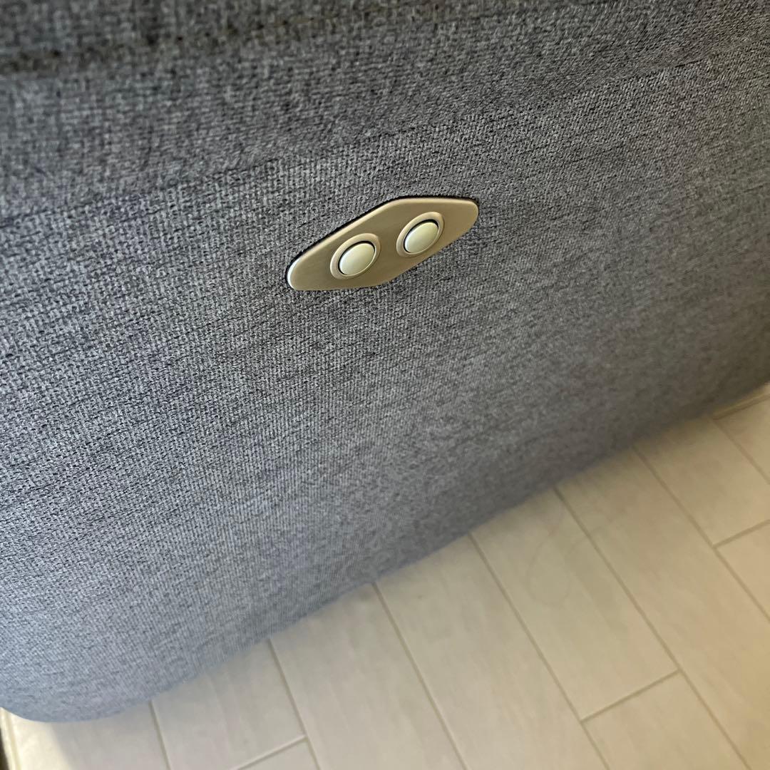 【早い者勝ち】ニトリ　電動リクライニングソファ　３人掛け　★匿名配送★ 送料込！