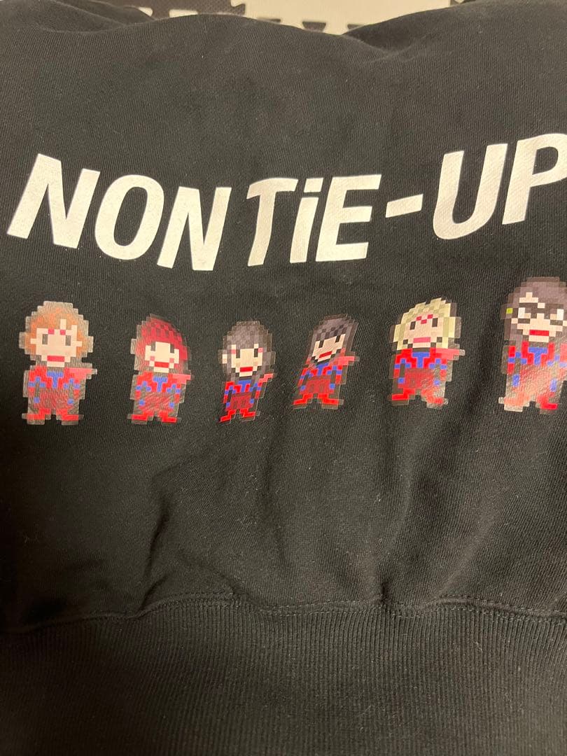 BiSH ピクセルパーカー NON TiE-UP Lサイズ - メルカリ