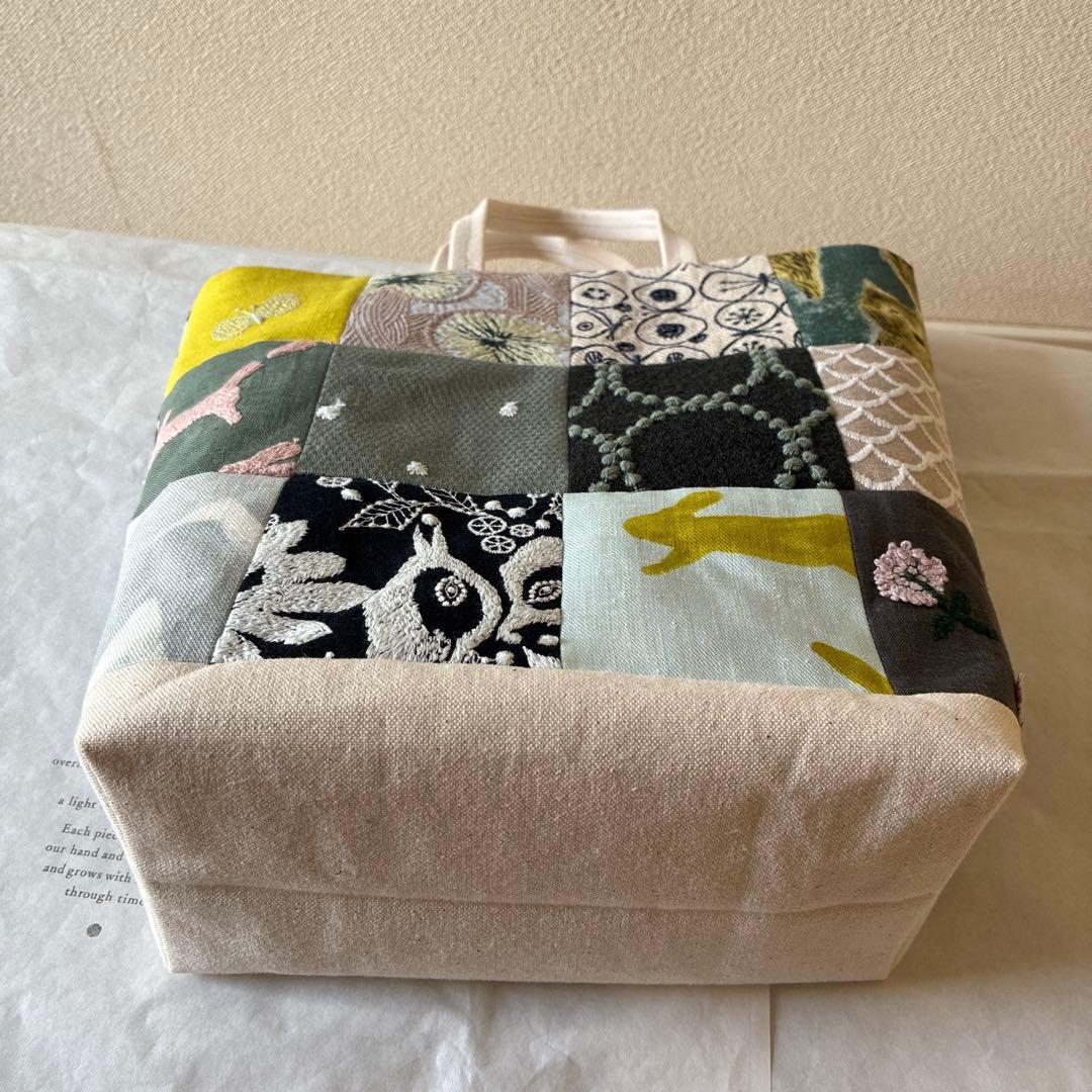 ミナペルホネン 生地使用　パッチワークトートバッグ　お散歩バッグ