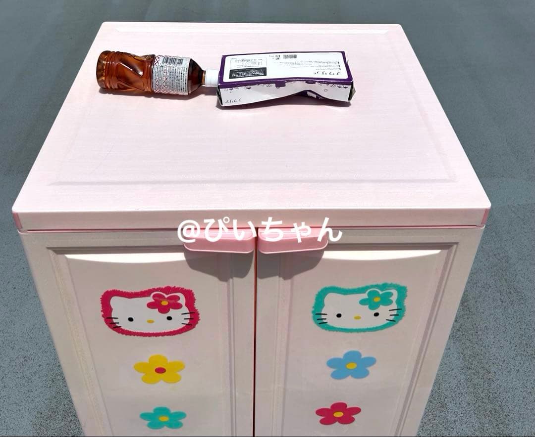 【激レア】　ハローキティ　タンス　収納　キティ KITTY レトロ　Sanrio