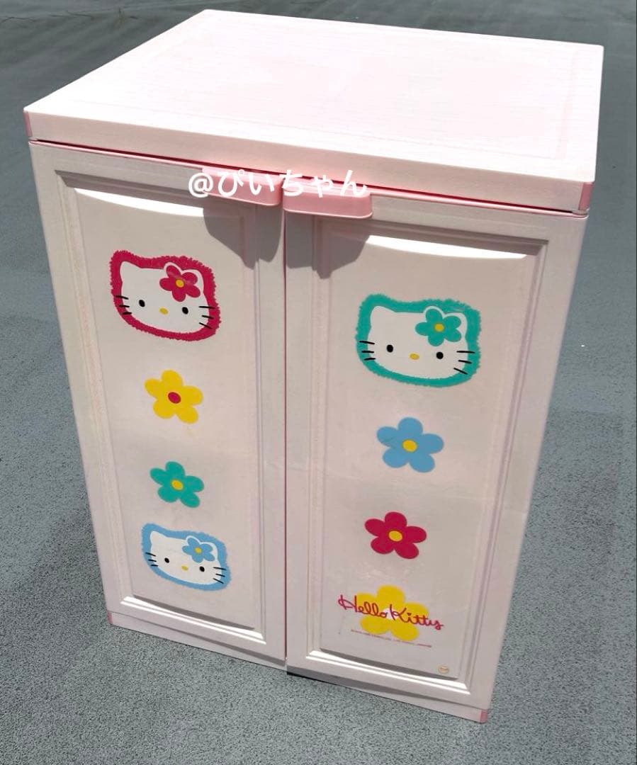 【激レア】　ハローキティ　タンス　収納　キティ KITTY レトロ　Sanrio