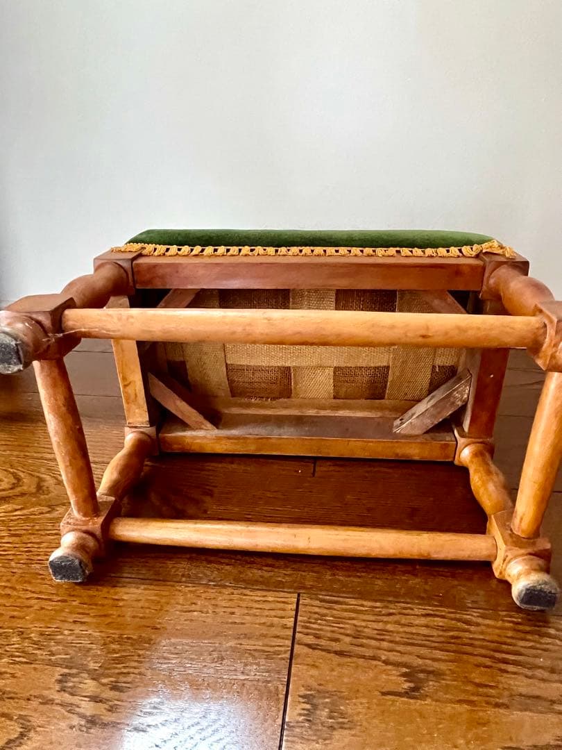 【最終セール】アンティーク　フットスツール　イギリス　スコットランド　買付