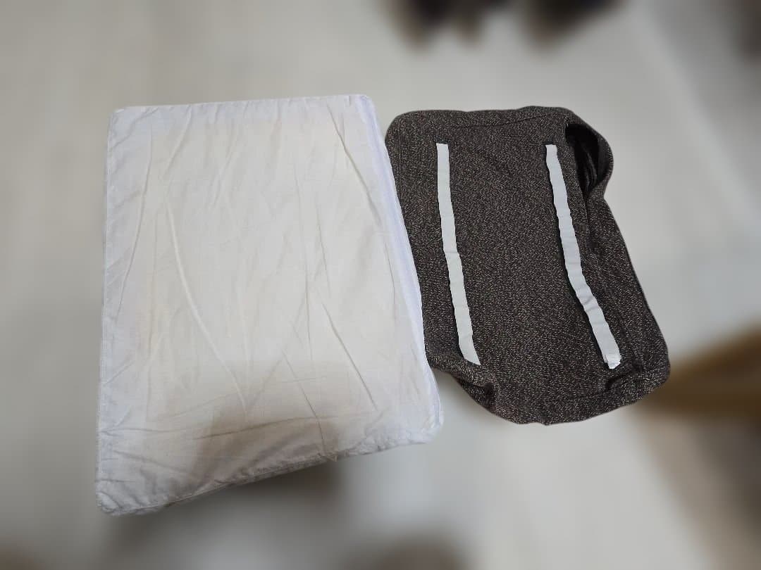 無印良品　オーク材　オットマン　リビングでもダイニングでも使えるベンチ