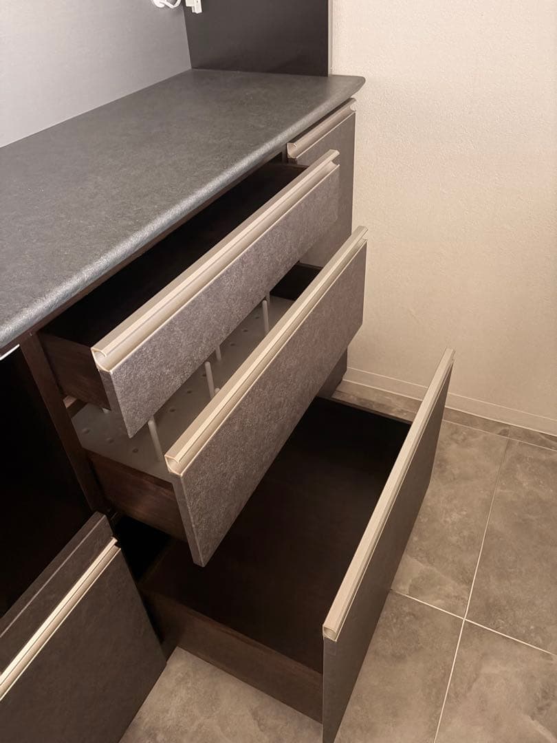 松田家具　ガウディ　食器棚　大塚家具