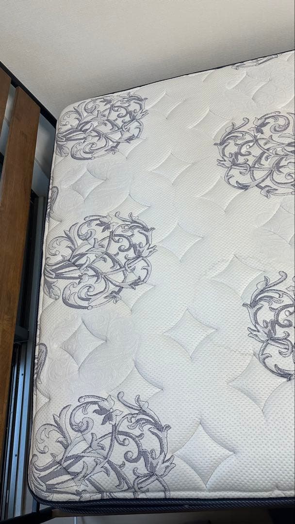 値下げ交渉可能　ダブルマットレス DP-02 CR （ニトリ）＋すのこフレーム