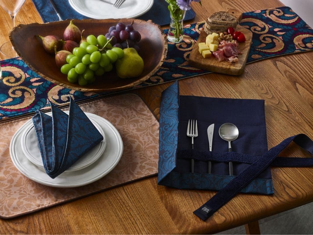 FEILER Euphoria センターラグ　テーブルランナー