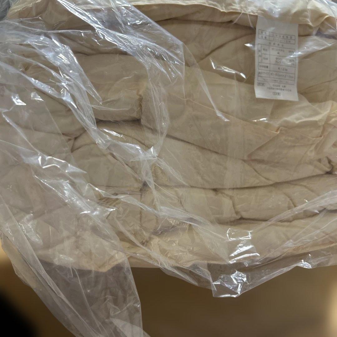 立体羽毛布団 E052-1SW 約150x210cm