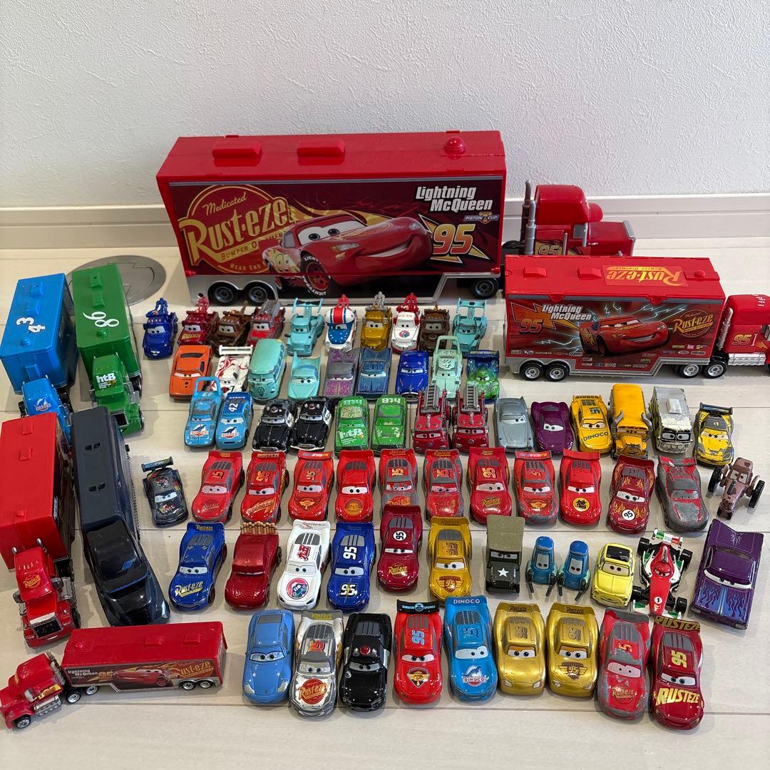 カーズ　まとめ売り　廃盤　レア　含む　大きなマックトレーラー　マックイーン