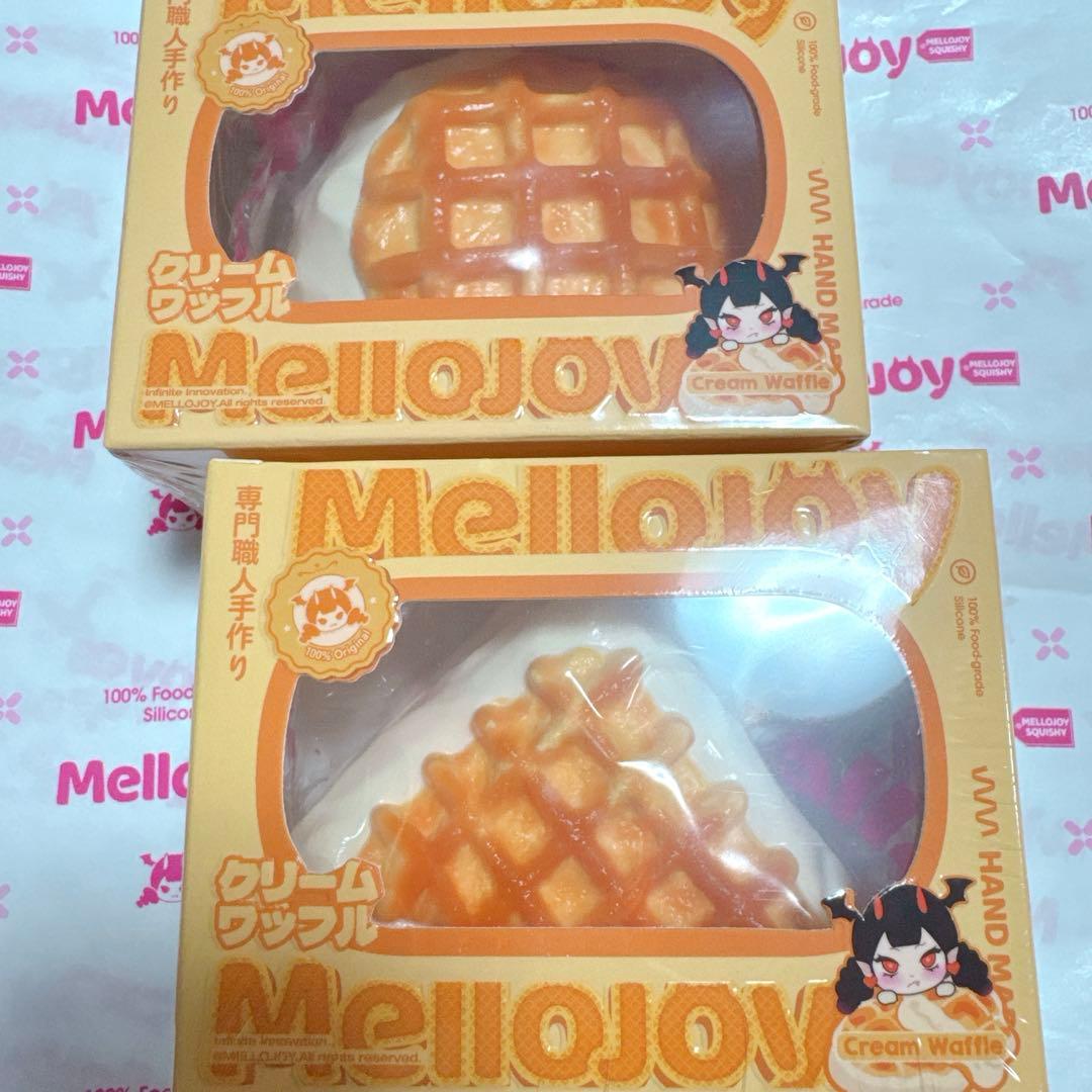 Mellojoy メロジョイ スクイーズ クリームワッフル 丸・三角2個セット