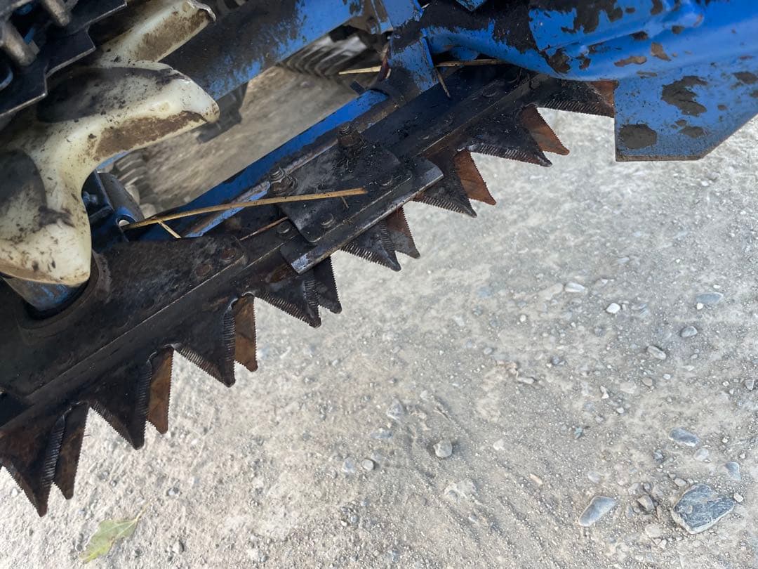 イセキ コンバイン HF322G -ASWC