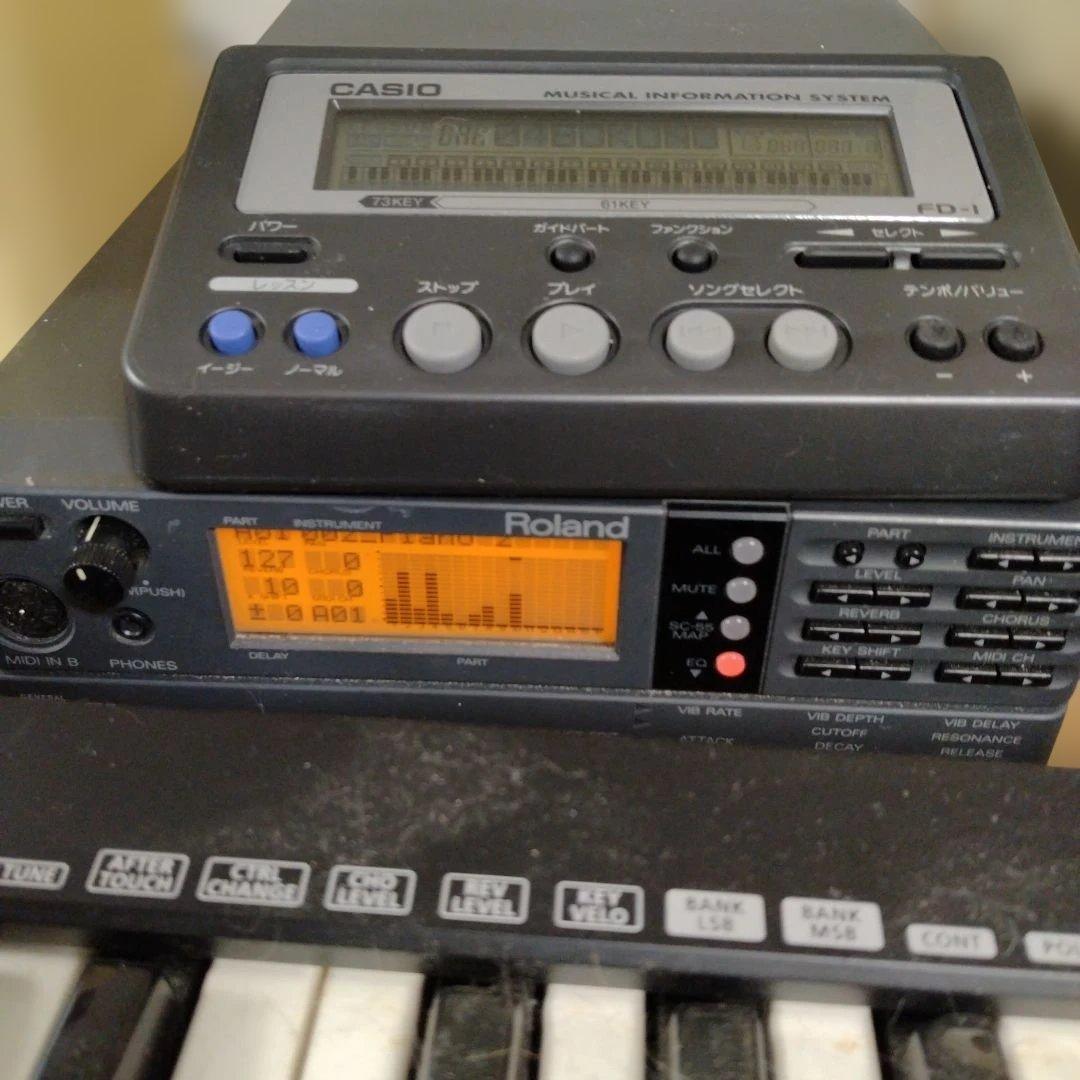 ■CASIO フロッピーデスクプレーヤー　FD-1 MIDIデータプレーヤー