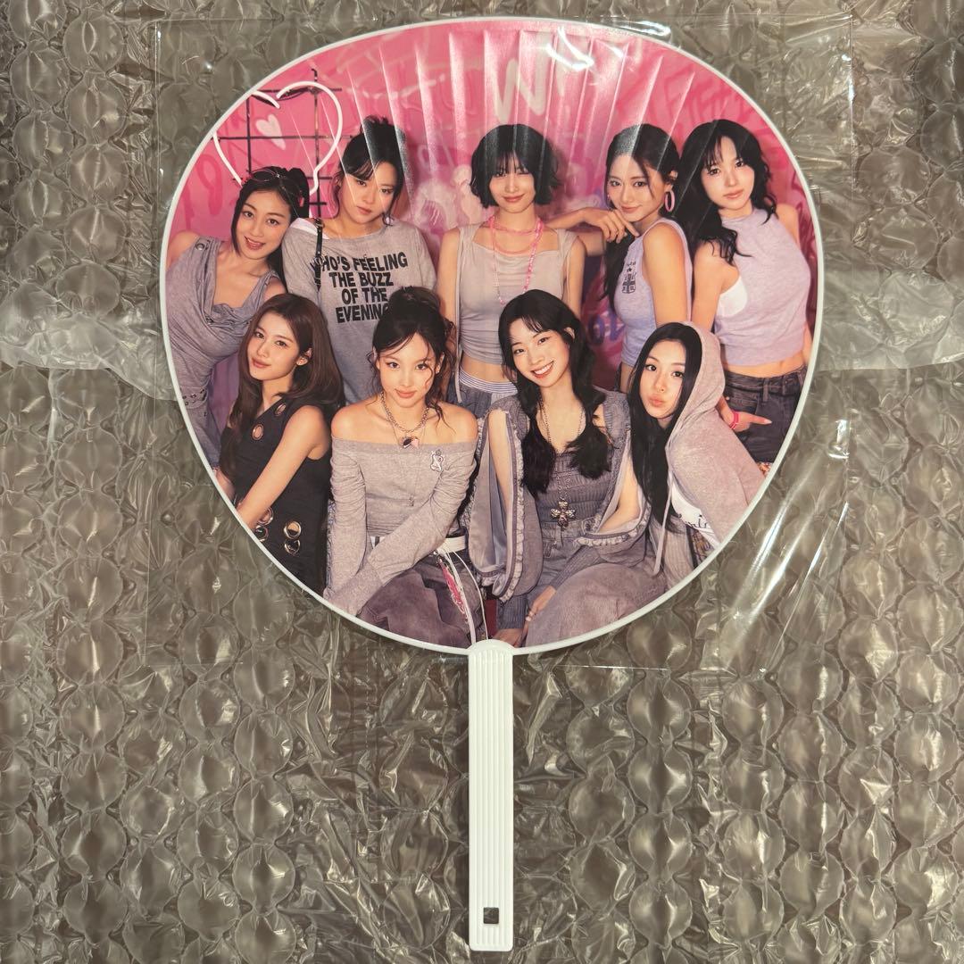 TWICE うちわ 集合オール This is for ENEMY - メルカリ