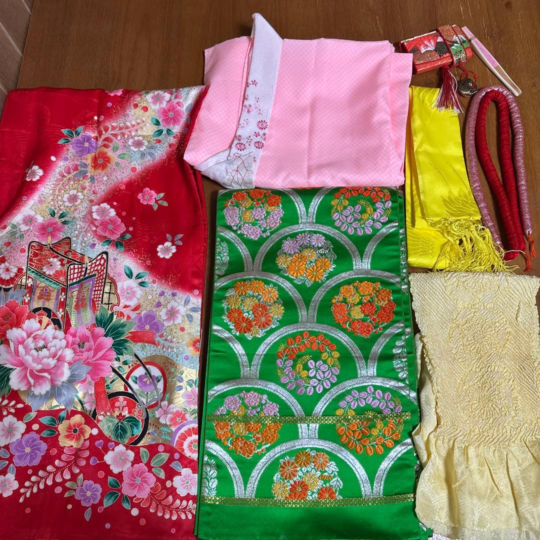 七五三　女の子　７歳　正絹着物　長襦袢　袋帯　御所車花文　暈し染め　金彩　逸品