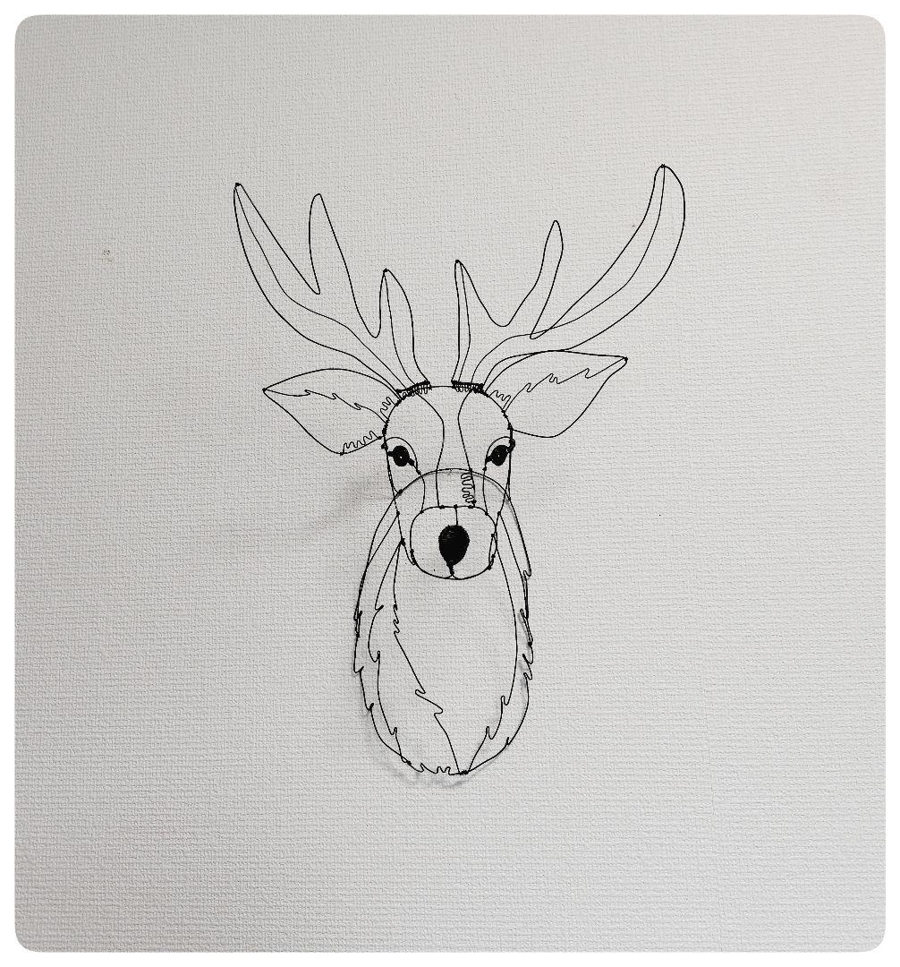 ワイヤーアート　ワイヤークラフト　鹿さん