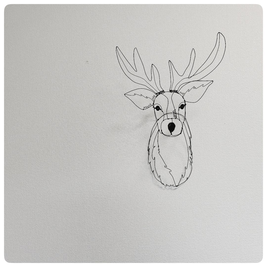 ワイヤーアート　ワイヤークラフト　鹿さん