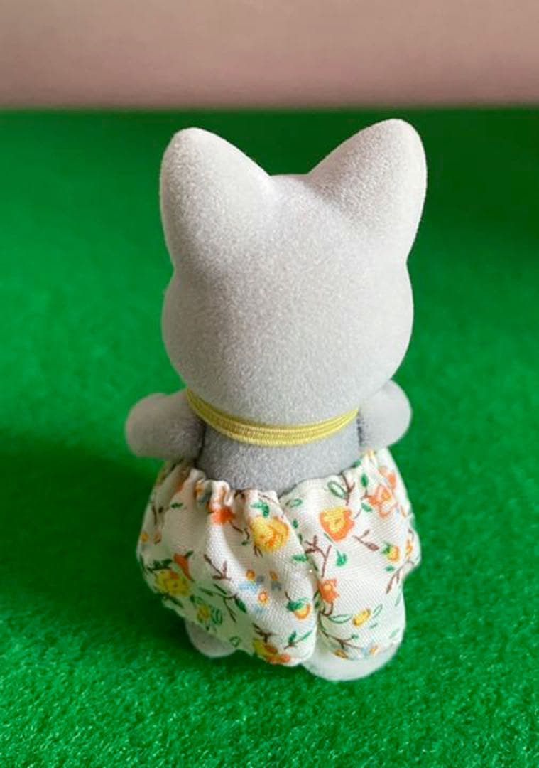 グレーネコ  女の子  ご確認用