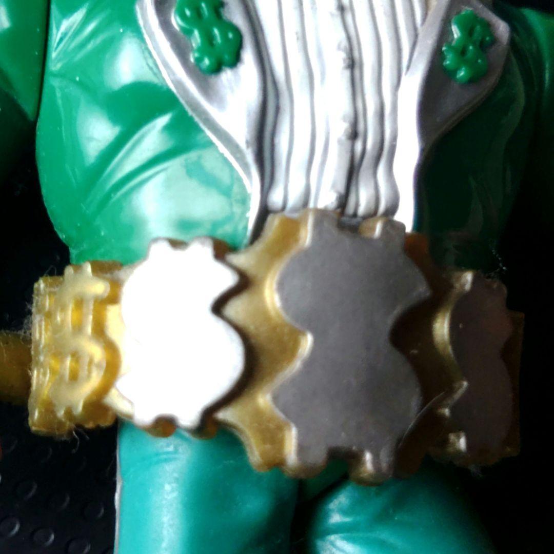 WWF ハズブロ テッドデビアス ミリオンダラーマン フィギュア - メルカリ