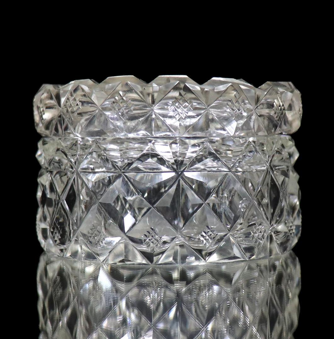 オールド・バカラ 珍品 丸型 切子蓋物 ダイヤモンドカット×格子柄