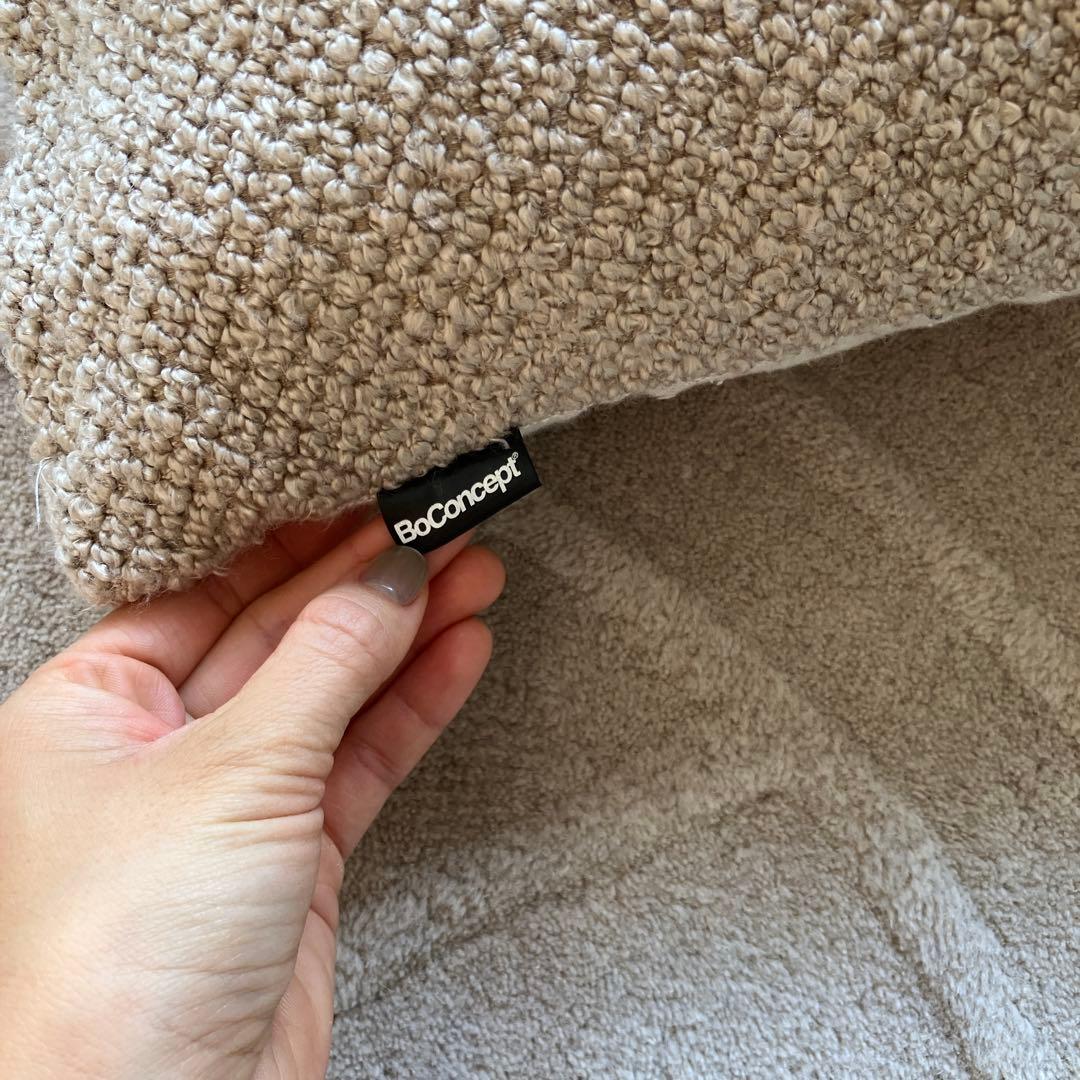 ボーコンセプト クッション