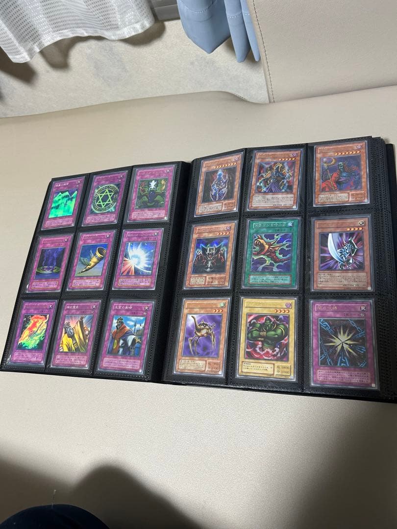 遊戯王まとめ売り　引退品　356枚　バンダイ版フルコンプ　初期　2期　3期